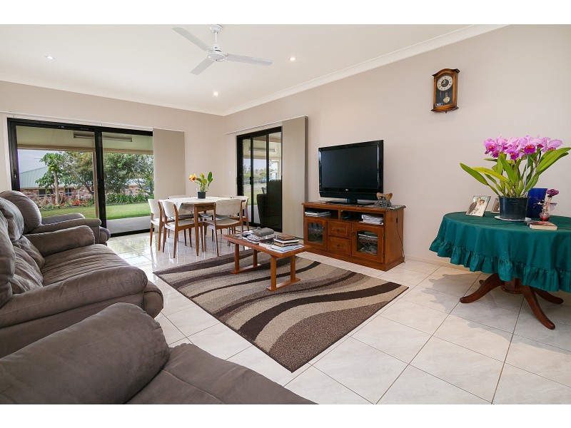 5 Miles Court, Harrisville QLD 4307