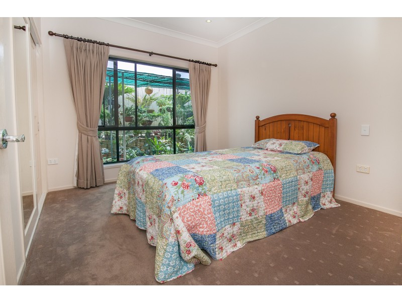 5 Miles Court, Harrisville QLD 4307