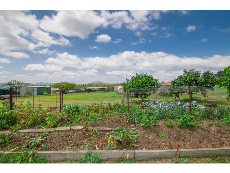 5 Miles Court, Harrisville QLD 4307