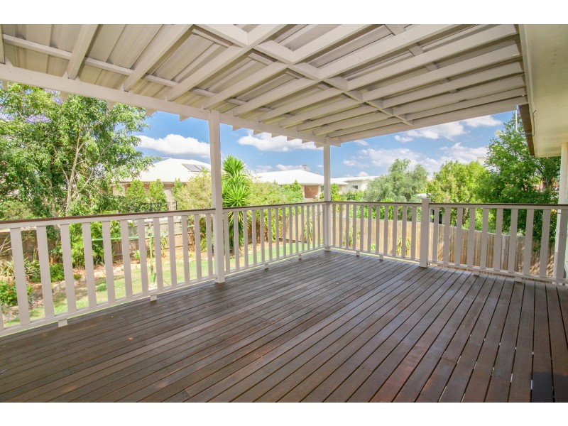61 Goddards Road, Yamanto QLD 4305