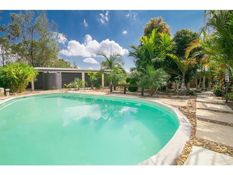 66 Jonquil Circuit, Flinders View QLD 4305