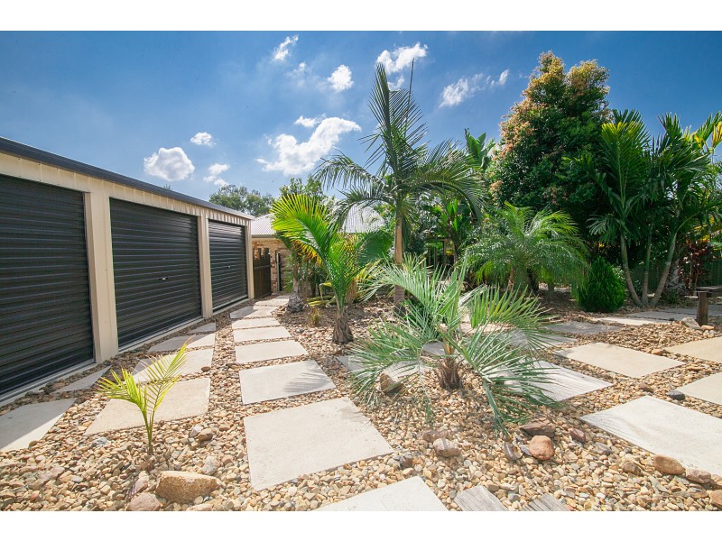 66 Jonquil Circuit, Flinders View QLD 4305