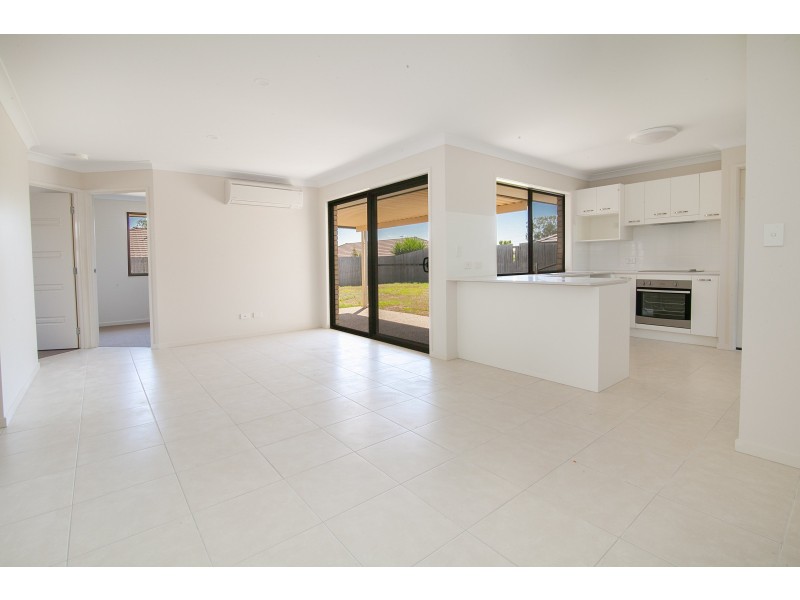 98 Westminster Crescent, Raceview QLD 4305