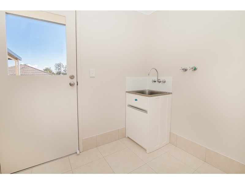 98 Westminster Crescent, Raceview QLD 4305