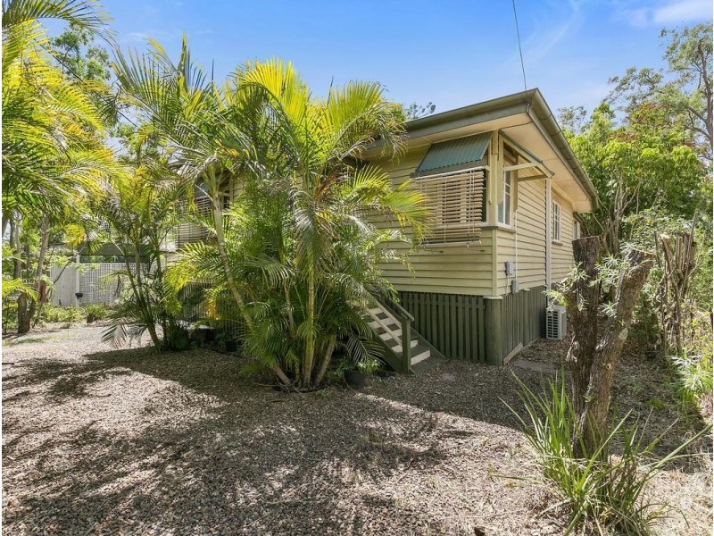 15 Station Road, Riverview QLD 4303