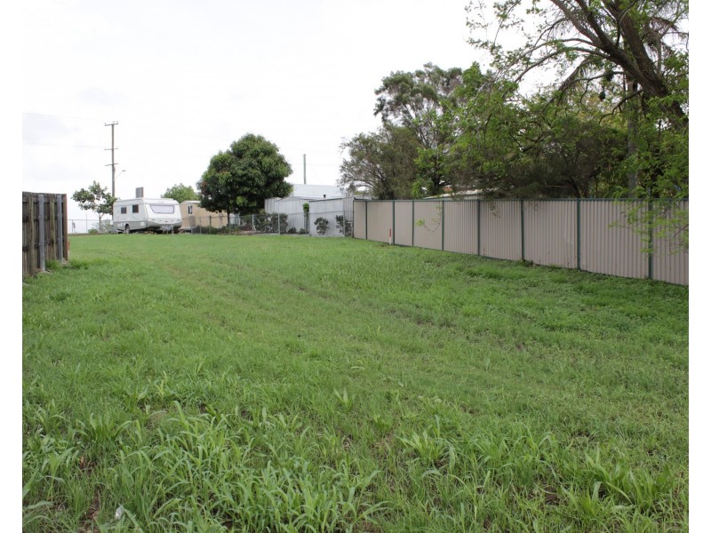 93 Reif Street, Flinders View QLD 4305