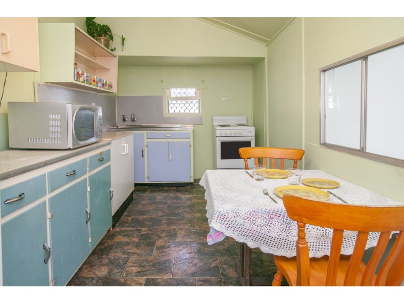 9 Davidson Street, Basin Pocket QLD 4305