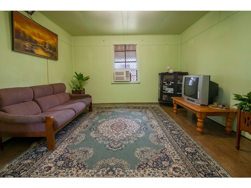 9 Davidson Street, Basin Pocket QLD 4305