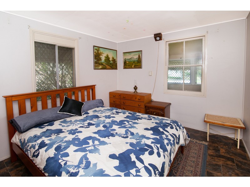 9 Davidson Street, Basin Pocket QLD 4305