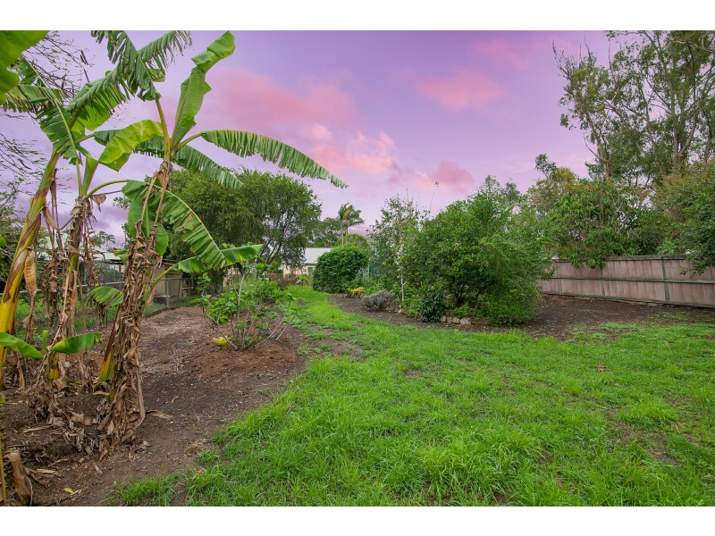 9 Davidson Street, Basin Pocket QLD 4305