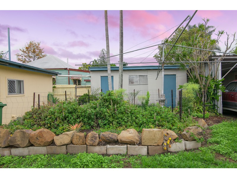 9 Davidson Street, Basin Pocket QLD 4305