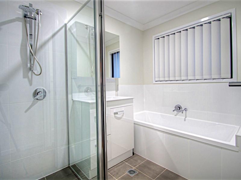 31 Lindsay Street, Bundamba QLD 4304