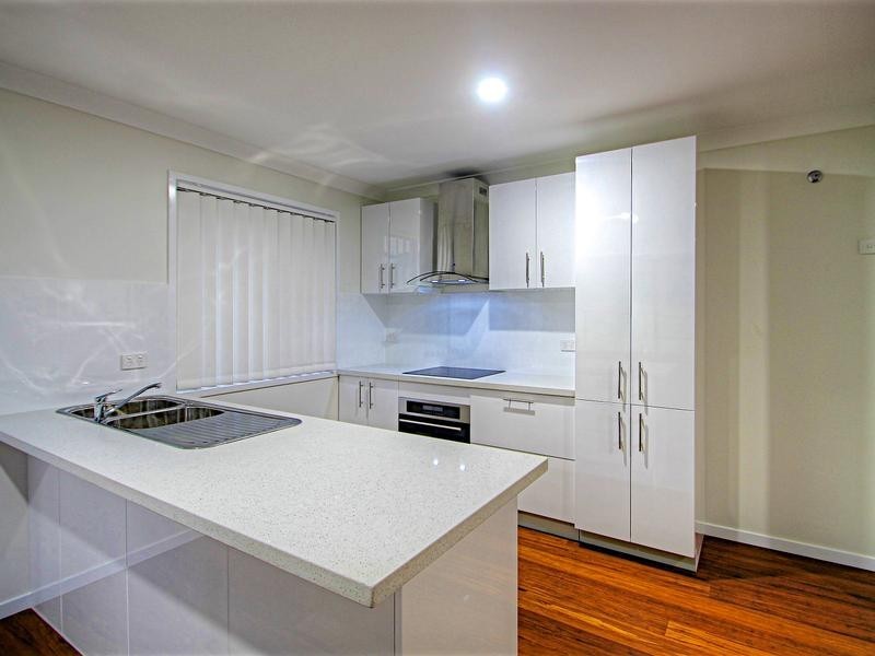 31 Lindsay Street, Bundamba QLD 4304