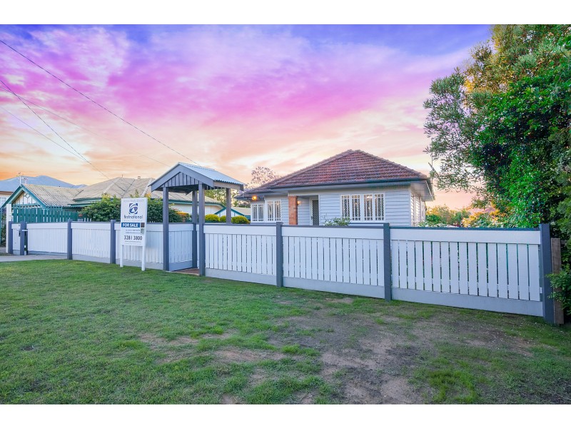 19 Brilliant Street, Newtown QLD 4305