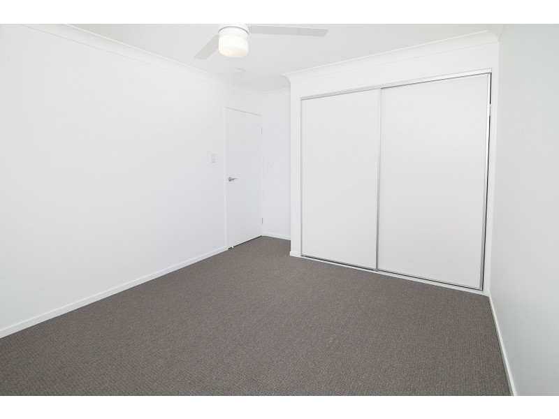 1 Gardner Place, Silkstone QLD 4304