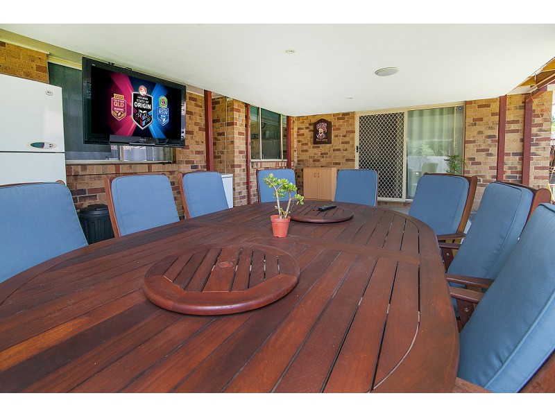 8 Forest Glen Court, Camira QLD 4300