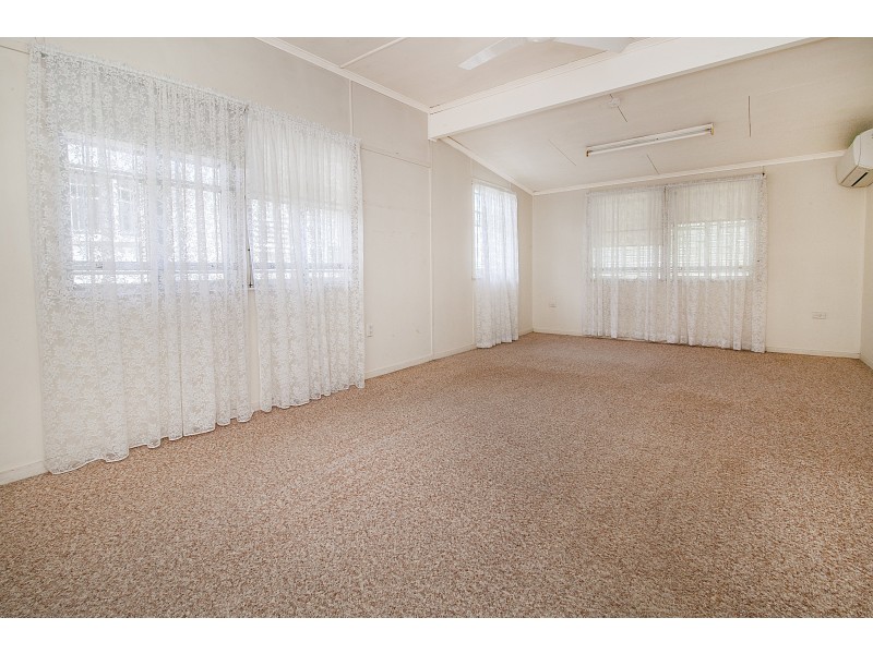 11 Marcel Street, East Ipswich QLD 4305