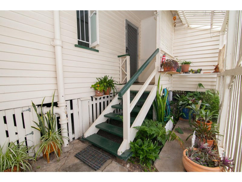11 Marcel Street, East Ipswich QLD 4305