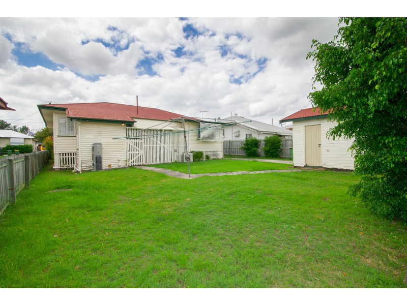 11 Marcel Street, East Ipswich QLD 4305