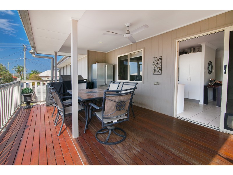 33 Margaret Street, Silkstone QLD 4304