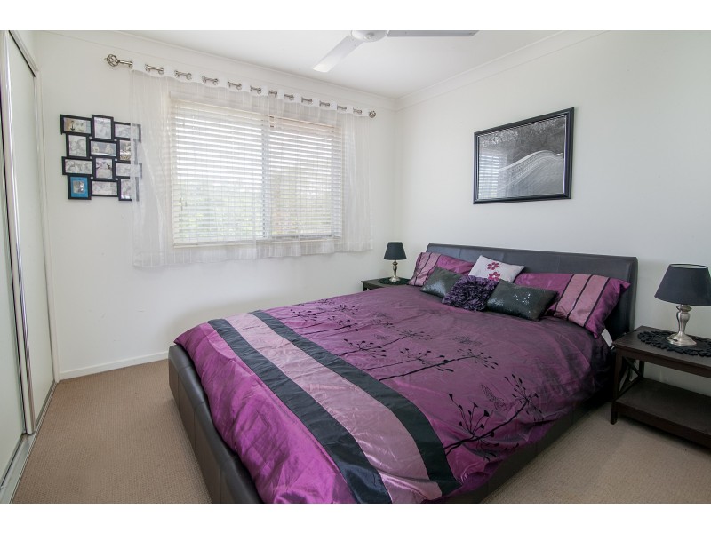 33 Margaret Street, Silkstone QLD 4304