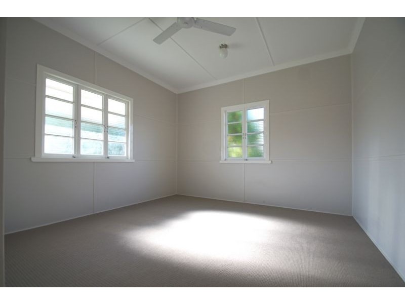 41 Alexandra Street, North Booval QLD 4304
