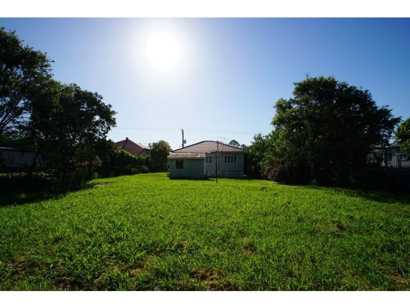 41 Alexandra Street, North Booval QLD 4304