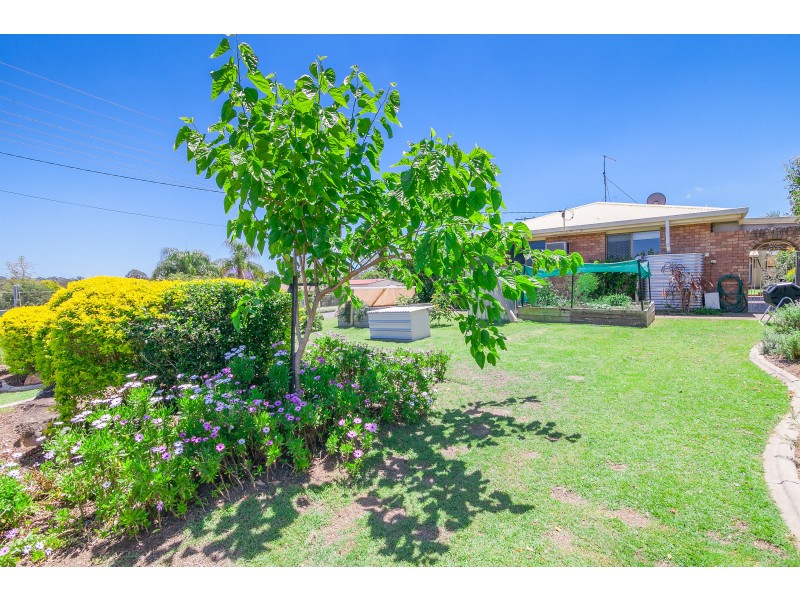 10 Levi Street, Ripley QLD 4306