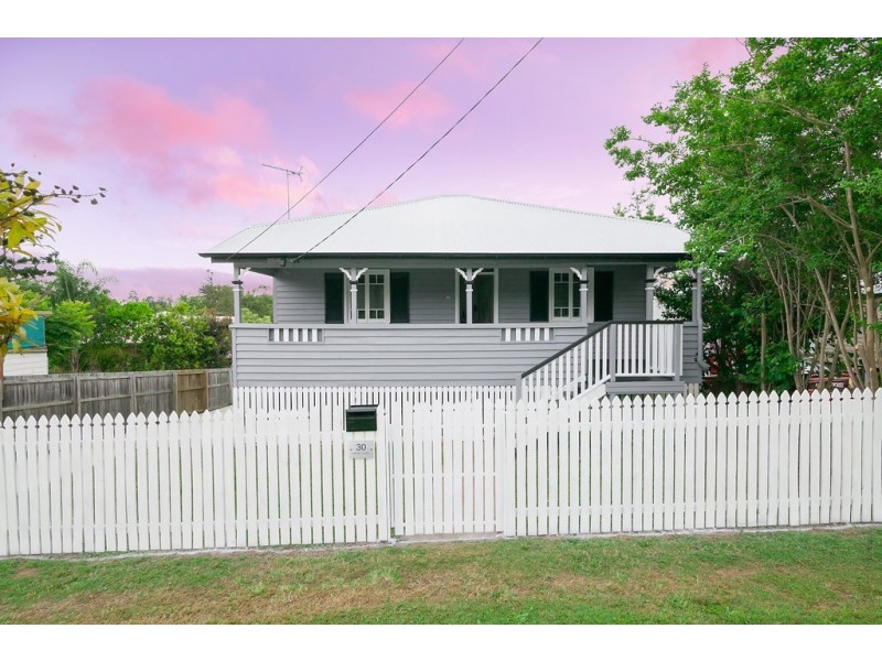 30 Moffatt Street, Ipswich QLD 4305