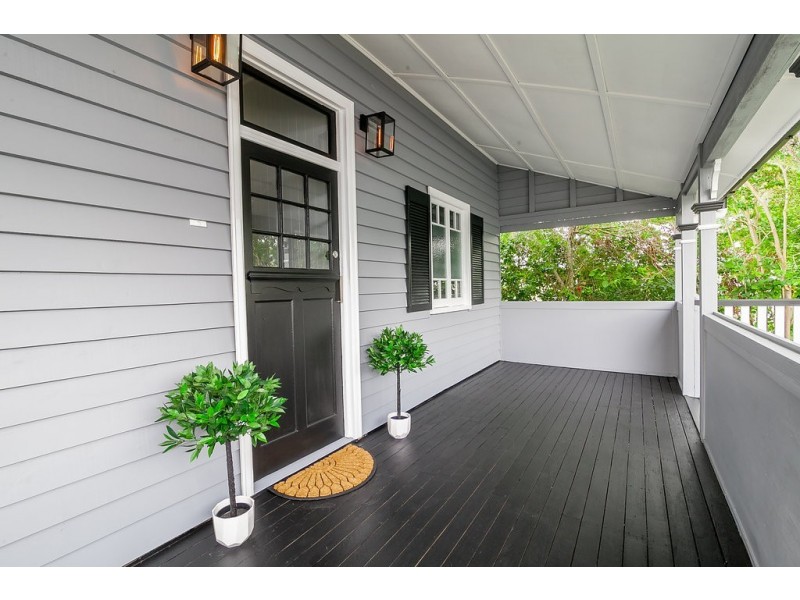 30 Moffatt Street, Ipswich QLD 4305