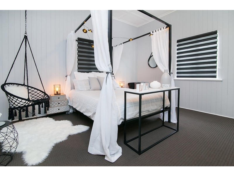 30 Moffatt Street, Ipswich QLD 4305