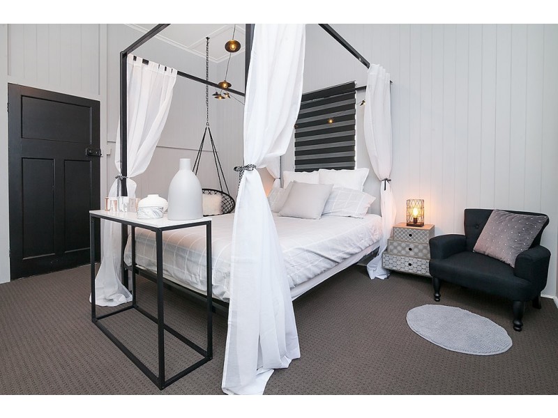 30 Moffatt Street, Ipswich QLD 4305