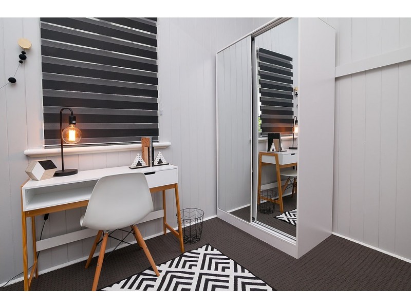 30 Moffatt Street, Ipswich QLD 4305