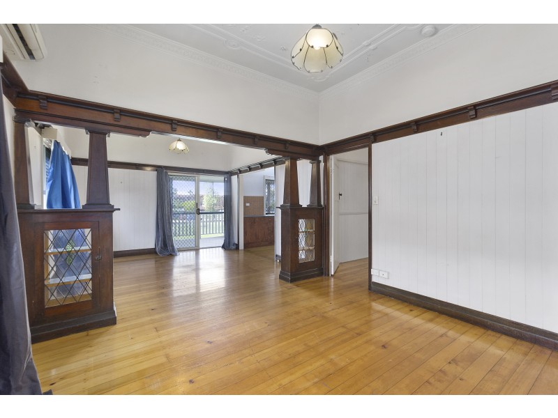 14a Clifton Street, Booval QLD 4304