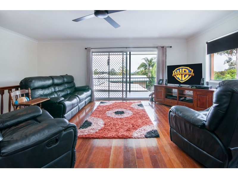 22 Hayes Street, Brassall QLD 4305