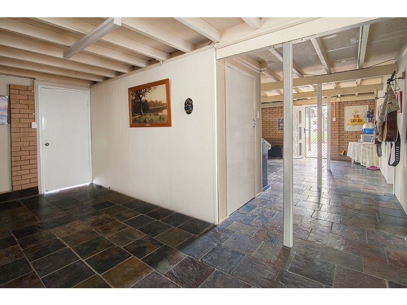 22 Hayes Street, Brassall QLD 4305