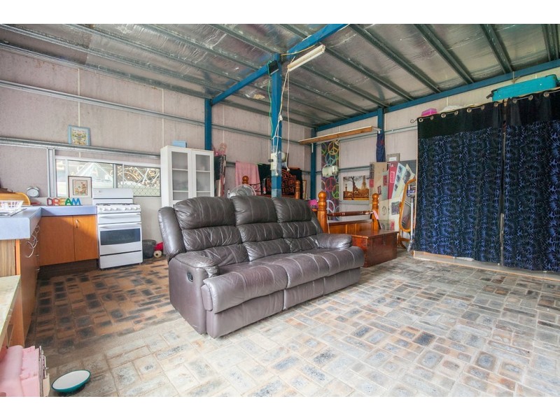 22 Hayes Street, Brassall QLD 4305