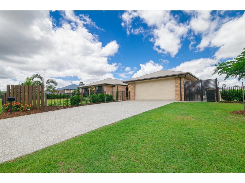 10 Ivory Close, Peak Crossing QLD 4306