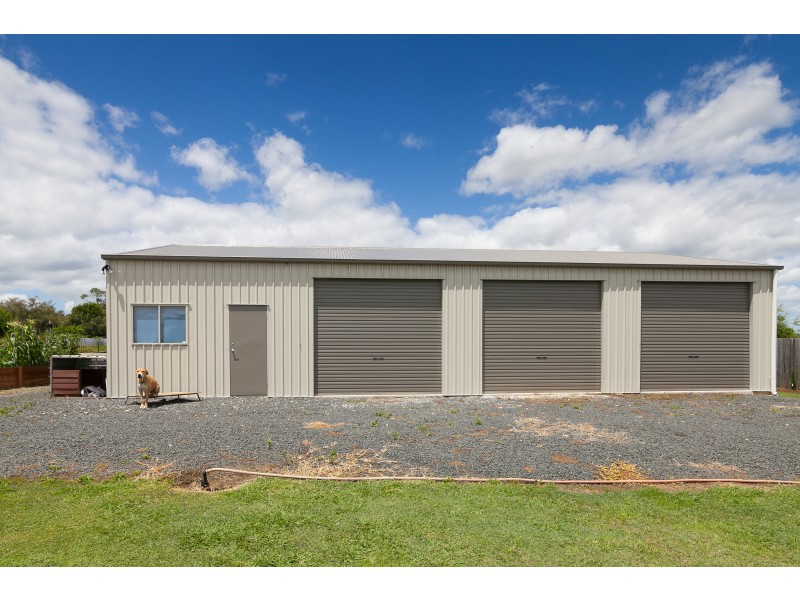 10 Ivory Close, Peak Crossing QLD 4306