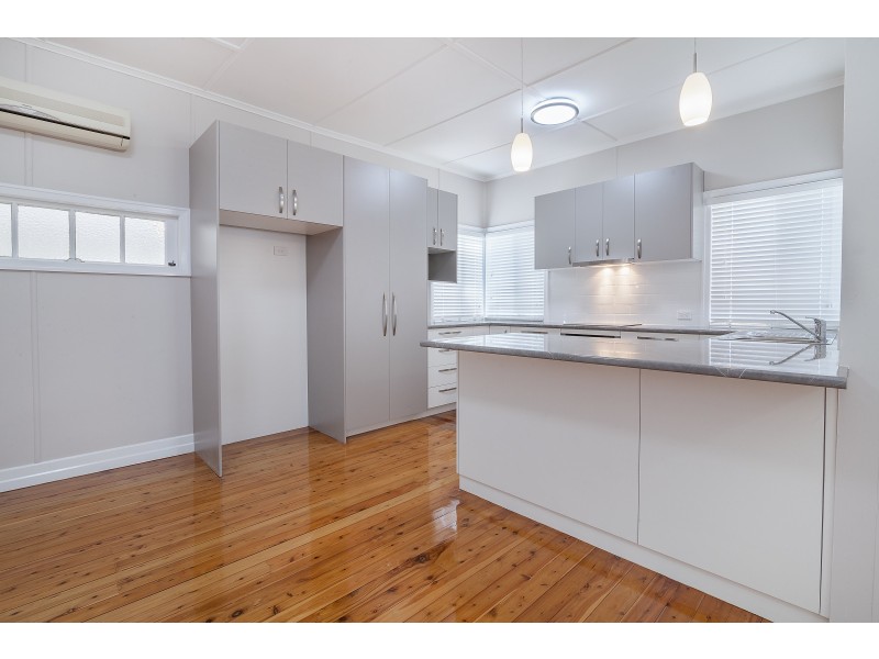 14 Margaret Street, Booval QLD 4304