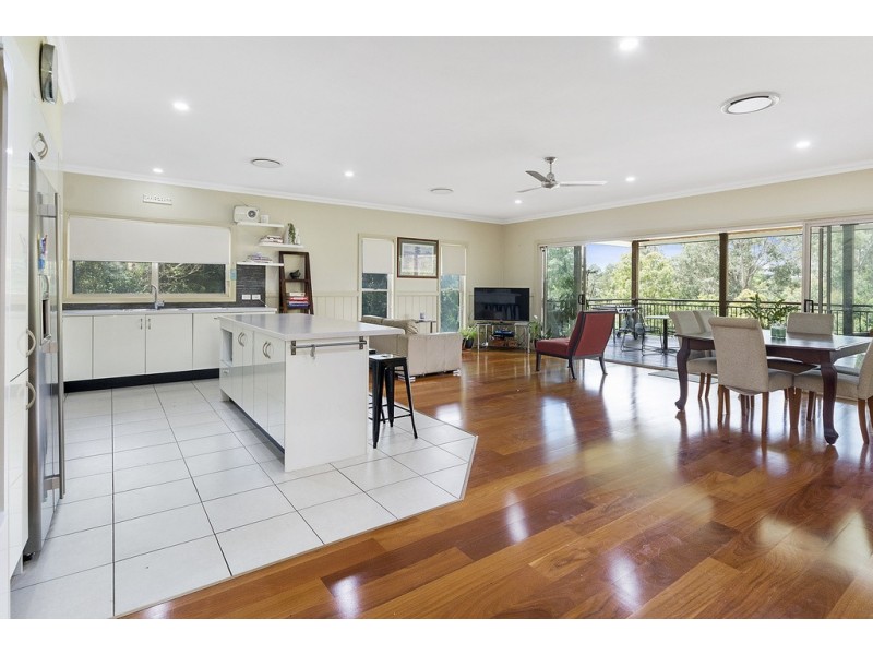 21 Lachlan Place, Karalee QLD 4306