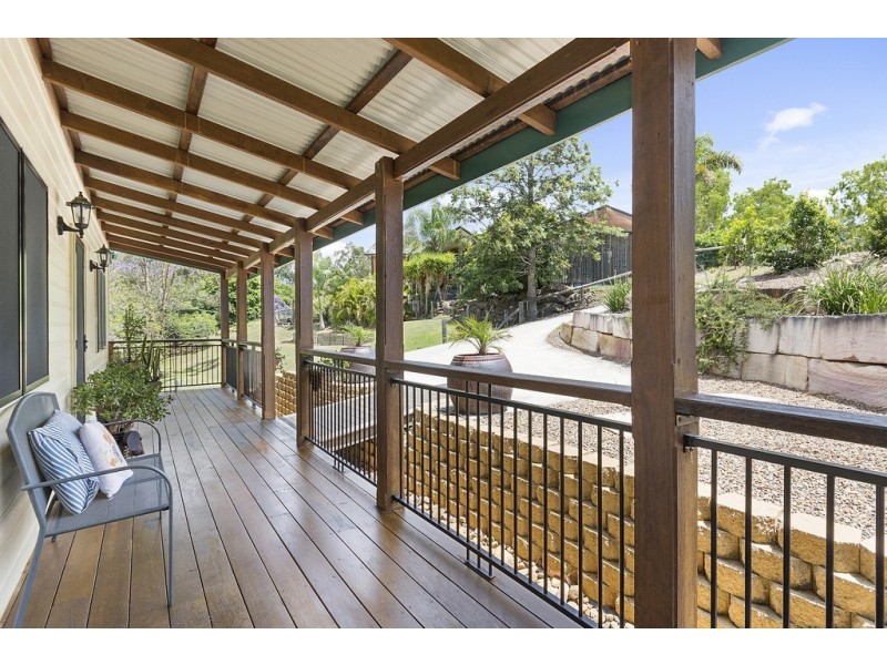 21 Lachlan Place, Karalee QLD 4306