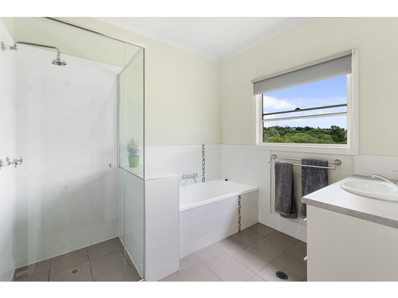 106-120 Sherlocks Road, Pine Mountain QLD 4306