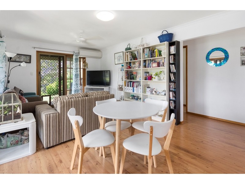 7 Kardina Court, Karana Downs QLD 4306