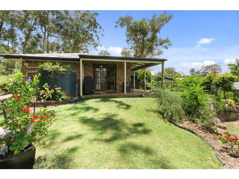 7 Kardina Court, Karana Downs QLD 4306