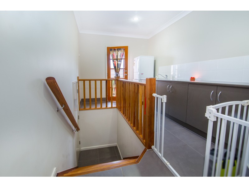 8 Emerson Crescent, Brassall QLD 4305