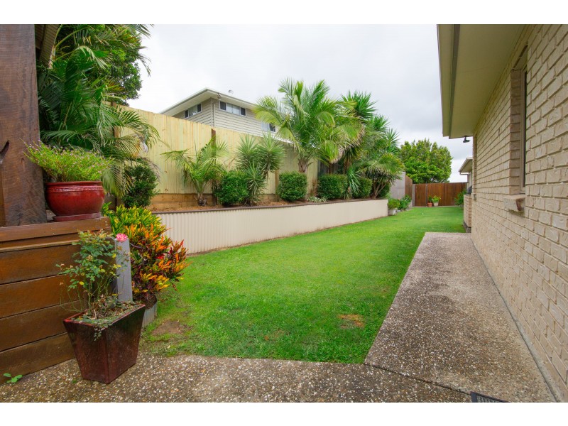 8 Emerson Crescent, Brassall QLD 4305