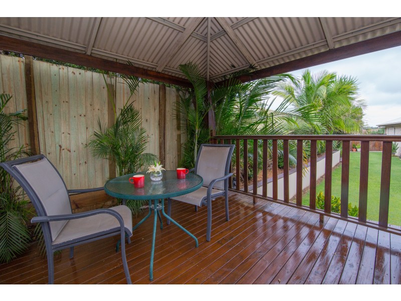 8 Emerson Crescent, Brassall QLD 4305