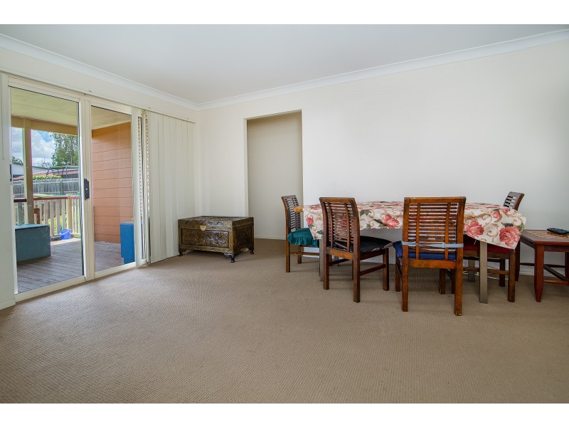 11 Chalmers Place, North Ipswich QLD 4305