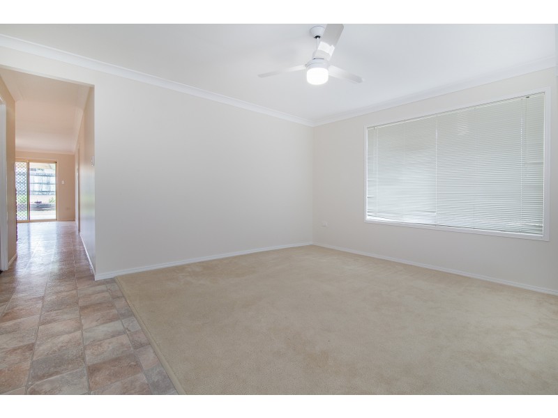 2/25 Kingston Way, Raceview QLD 4305